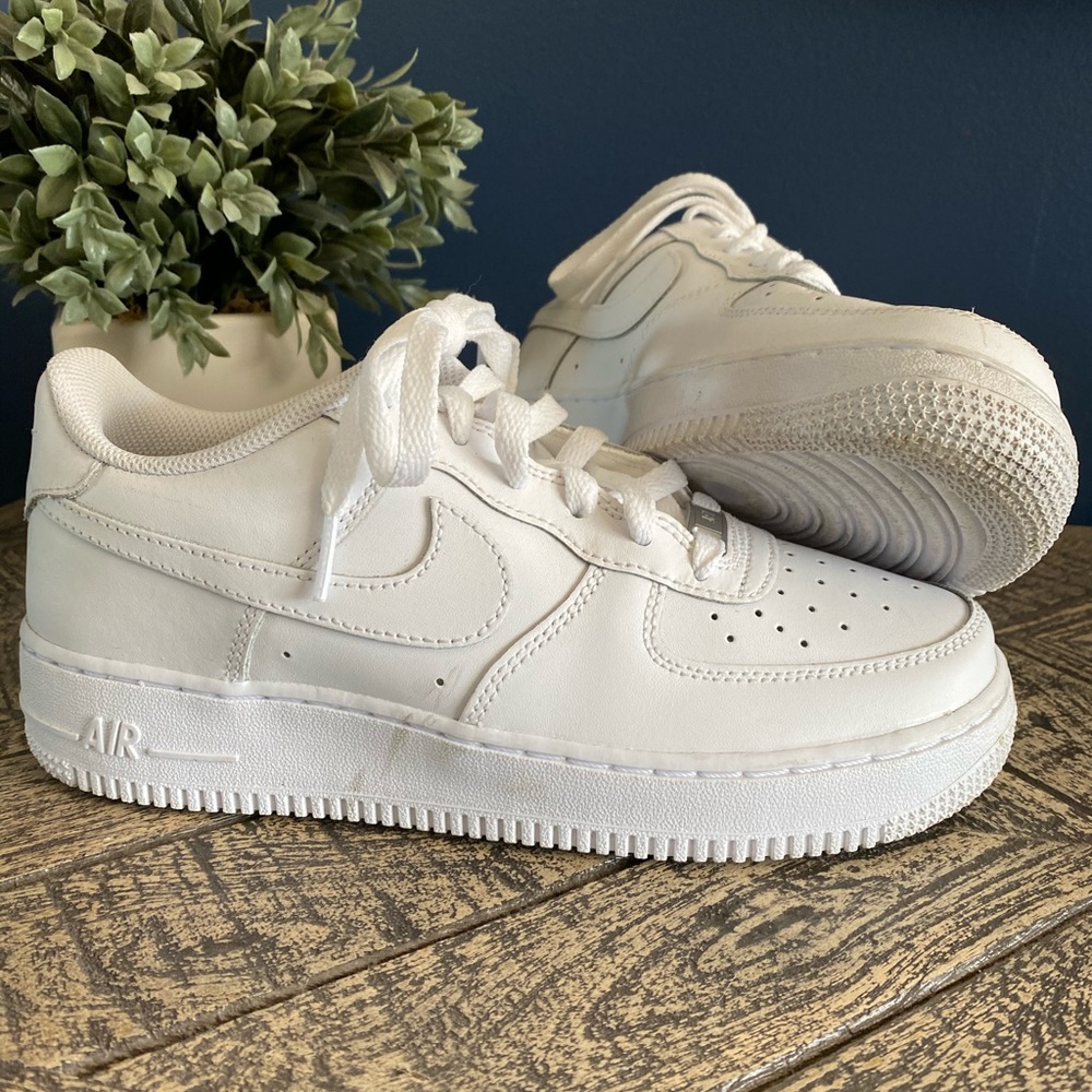 Nike Women's White Sneakers